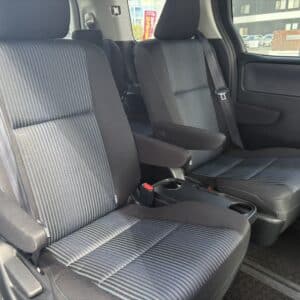 ヴォクシー　ZS