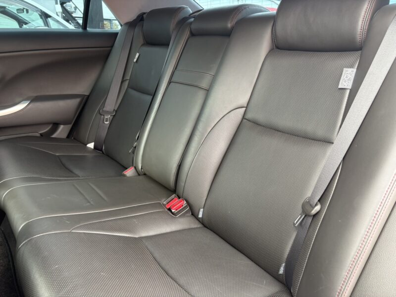 クラウン 2.5アスリート アニバーサリーエディション ムーンルーフパッケージ