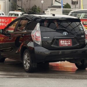 アクア　S　【ユーザー買取車】　