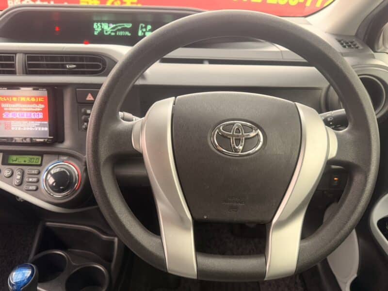 アクア S 【ユーザー買取車】