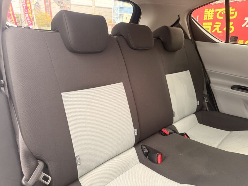 アクア S 【ユーザー買取車】