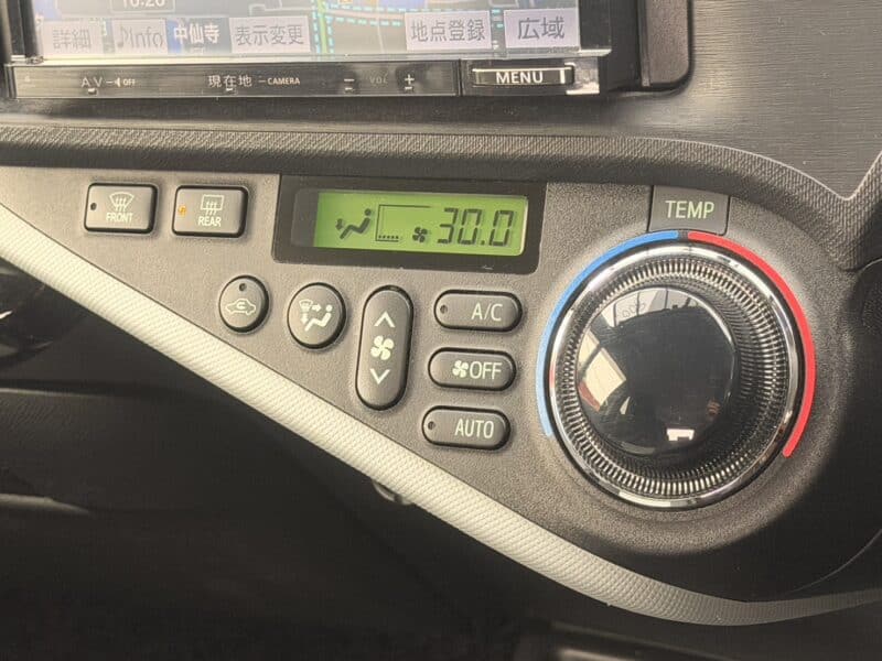 アクア S 【ユーザー買取車】