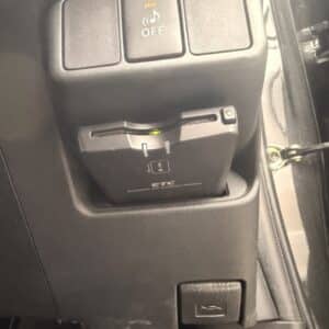 アクア　S　【ユーザー買取車】　