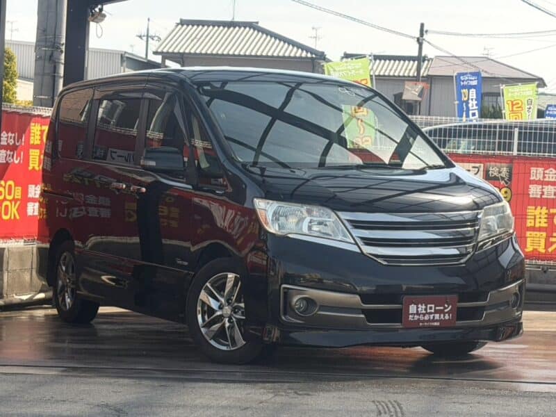 セレナ ライダーブラックライン S-HV