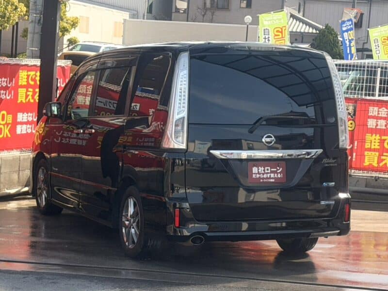 セレナ ライダーブラックライン S-HV