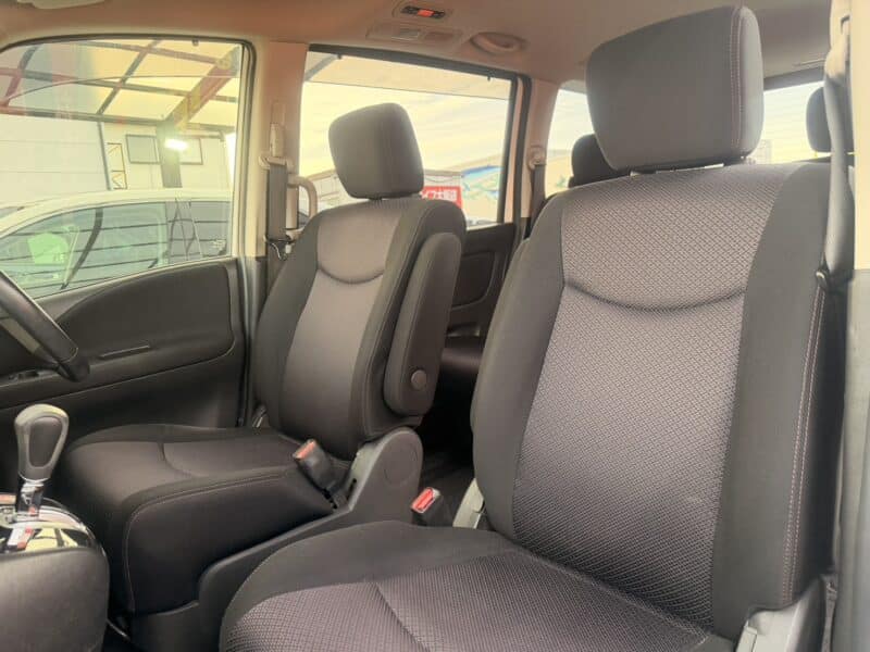 セレナ HWS S-HV 【総合評価優良車】