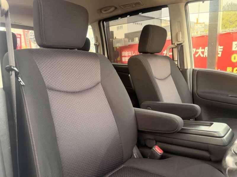 セレナ HWS S-HV 【総合評価優良車】