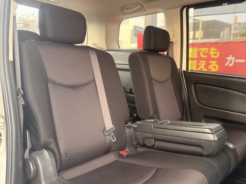 セレナ HWS S-HV 【総合評価優良車】