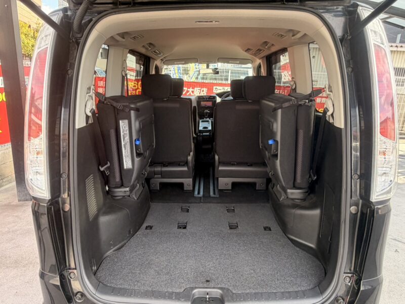 セレナ ハイウェイスター