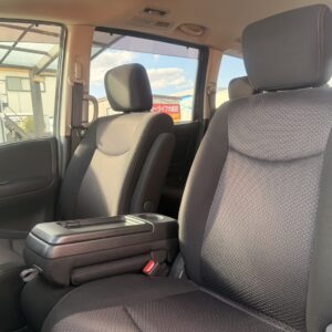 セレナ　ハイウェイスター