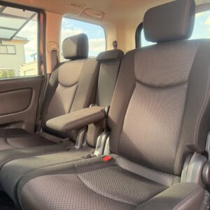 セレナ　ハイウェイスター