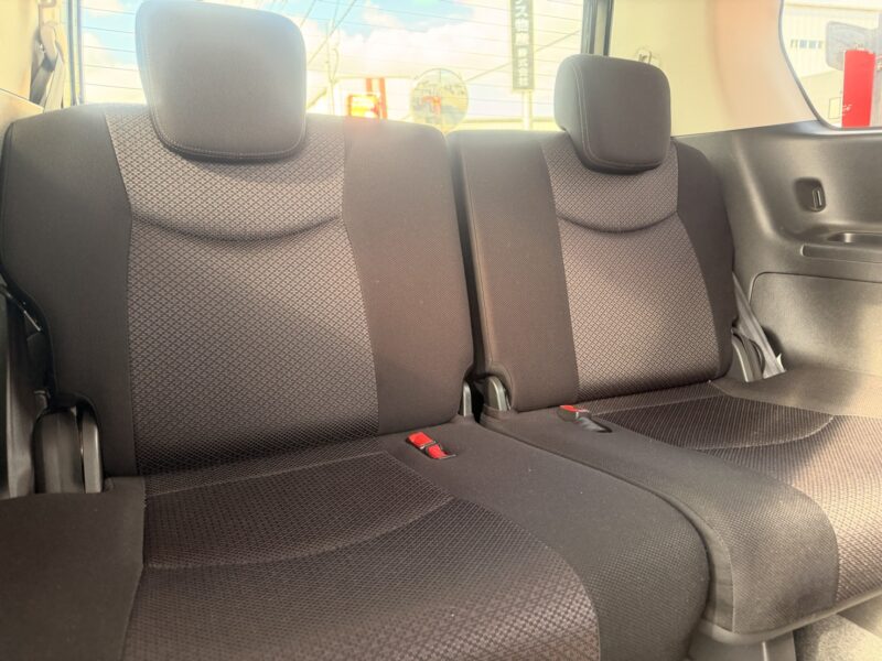 セレナ ハイウェイスター