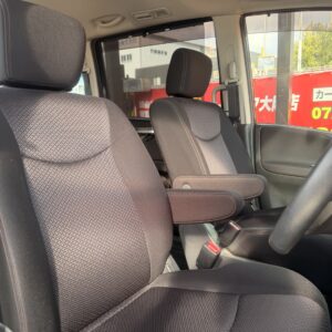 セレナ　ハイウェイスター