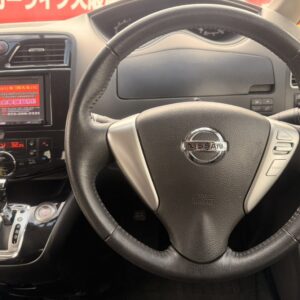 セレナ　ハイウェイスター