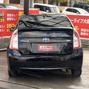 プリウス　S