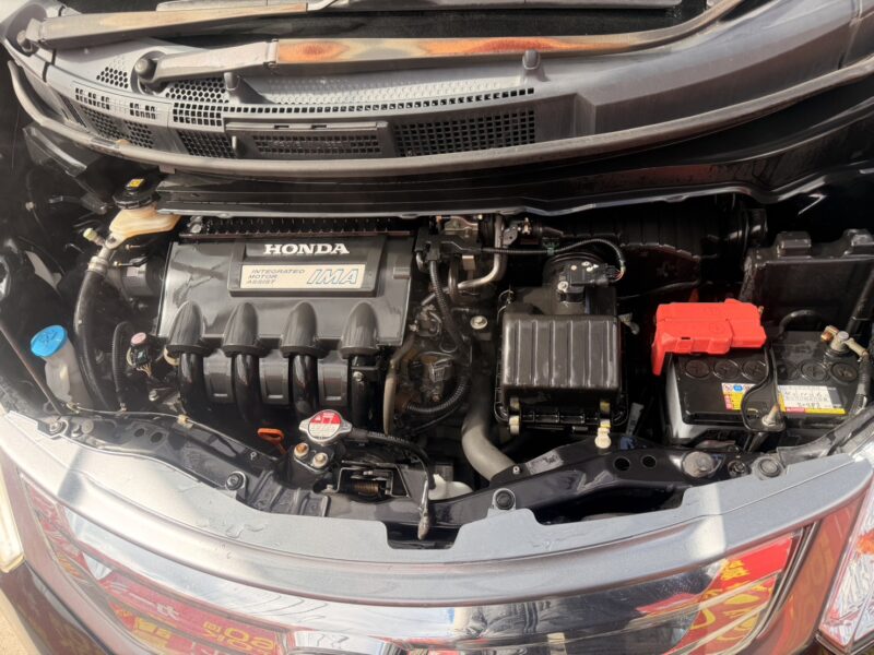 フリード ハイブリッド ジャストセレクション