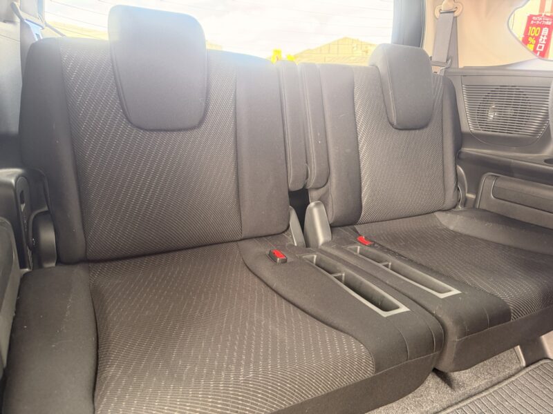 フリード ハイブリッド ジャストセレクション