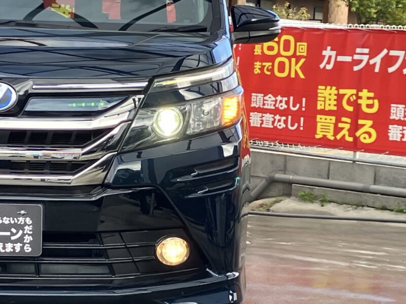 ヴォクシー HV V