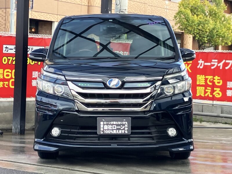 ヴォクシー HV V