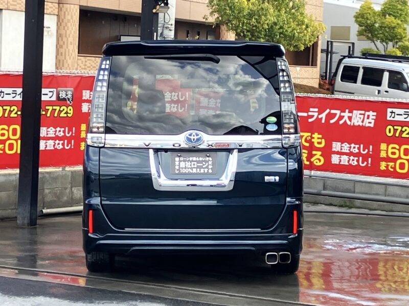 ヴォクシー HV V