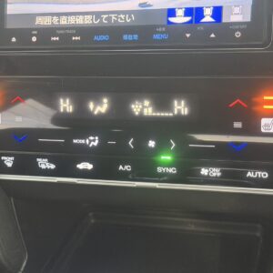 シャトル　HV　Zスタイルエディション　【総合評価優良車】