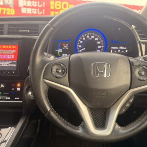 シャトル　HV　Zスタイルエディション　【総合評価優良車】