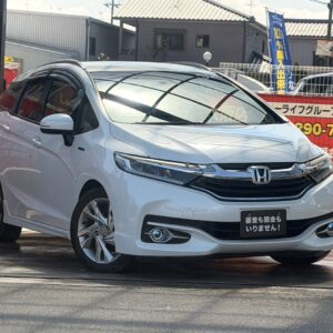 シャトル　HV　Zスタイルエディション　【総合評価優良車】