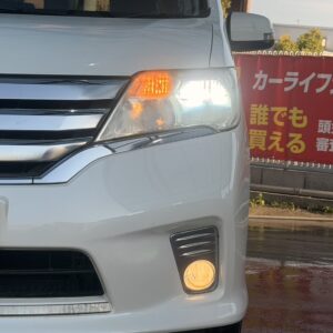 セレナ　HWS　S-HV