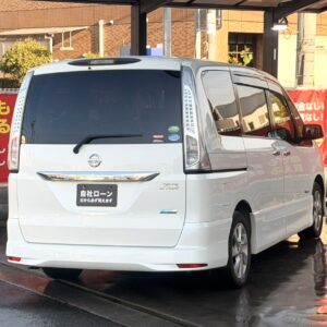 セレナ　HWS　S-HV