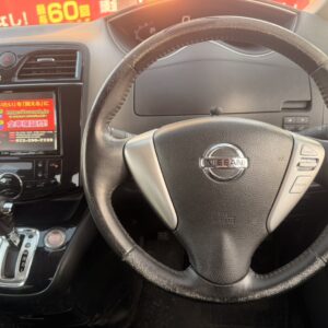 セレナ　HWS　S-HV