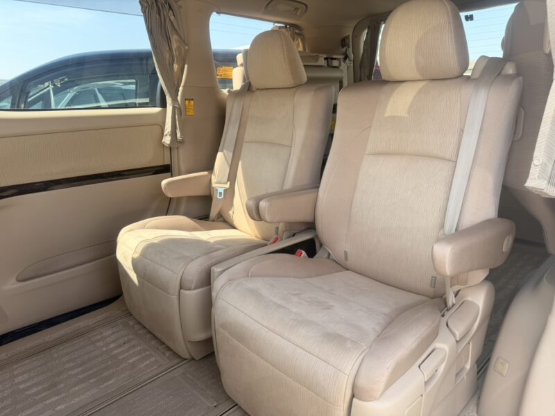 アルファード ハイブリッドG