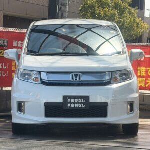 フリードスパイクハイブリッド　ジャストセレクション