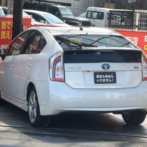 プリウス Sツーリングセレクション