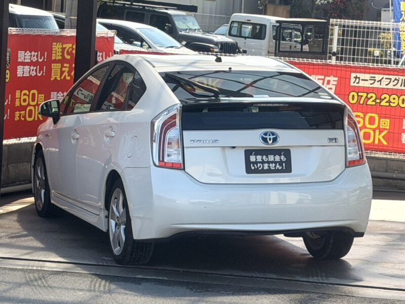 プリウス Sツーリングセレクション