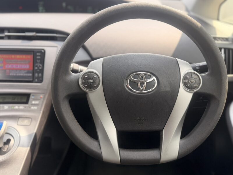 プリウス Sツーリングセレクション