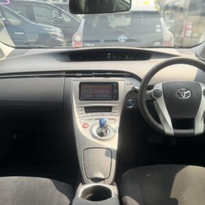 プリウス Sツーリングセレクション