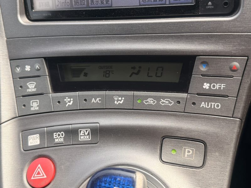 プリウス Sツーリングセレクション