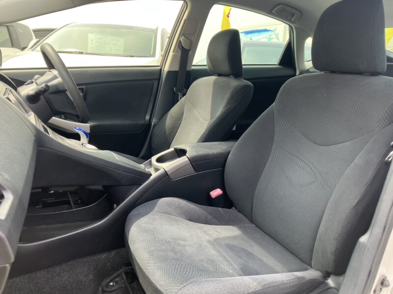 プリウス Sツーリングセレクション