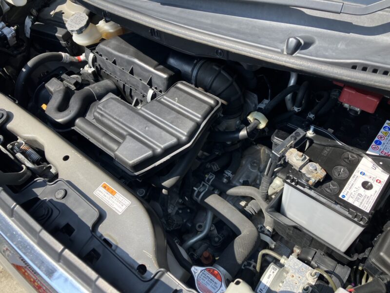 スペーシアカスタム Zデュアルカメラブレーキサポートユーティリティパッケージ