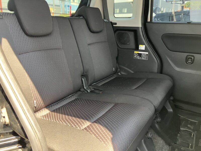 スペーシアカスタム Zデュアルカメラブレーキサポートユーティリティパッケージ