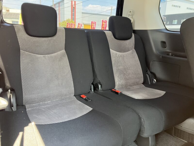 セレナ ライダーブラックライン S-HV 【総合評価優良車】