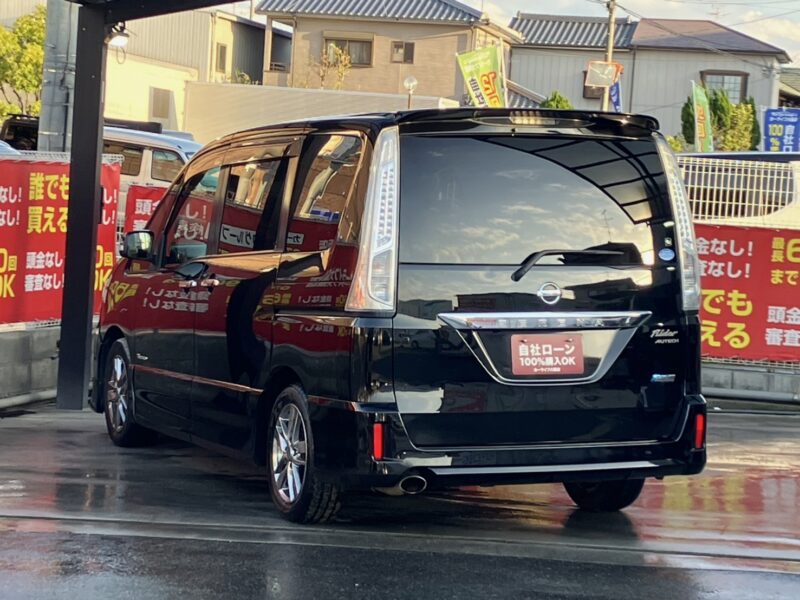 セレナ ライダーブラックライン S-HV 【総合評価優良車】