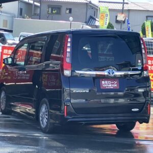 エスクァイア　HV　Gi