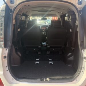 ヴォクシー　ZS【総合評価優良車】