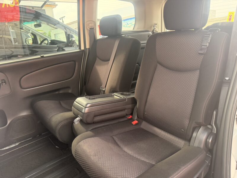 セレナ HWS S-HV 【総合評価優良車】