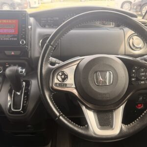 N-BOXカスタム　Ｇ　Ｌターボホンダセンシング【総合評価優良車】