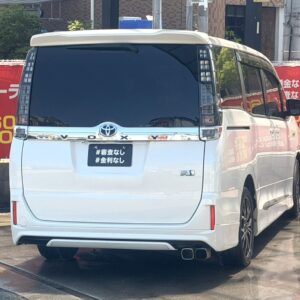 ヴォクシー　HV　V【総合評価優良車】