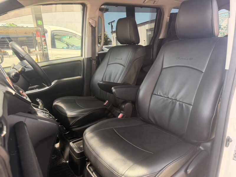 ヴォクシー HV V【総合評価優良車】