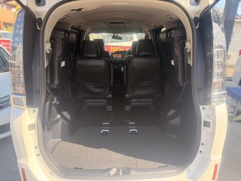 ヴォクシー HV V【総合評価優良車】