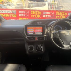 ヴォクシー　HV　V【総合評価優良車】